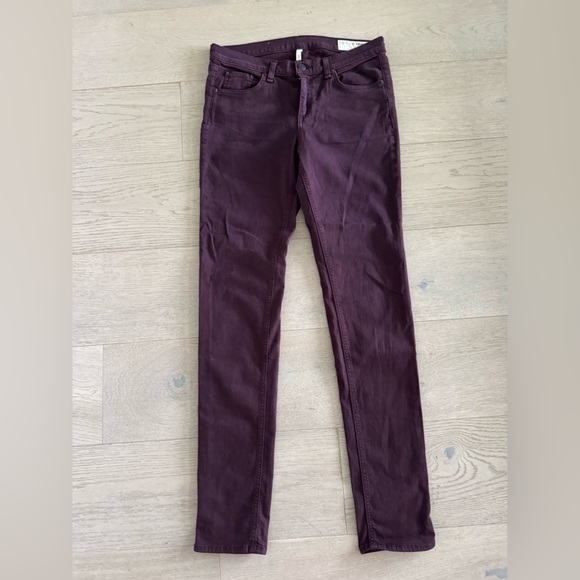 Rag & Bone woman’s Skinny Jean in distressed wine color size 29 - Picture 1 of 8